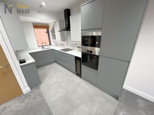 Photo 16- click for photo gallery